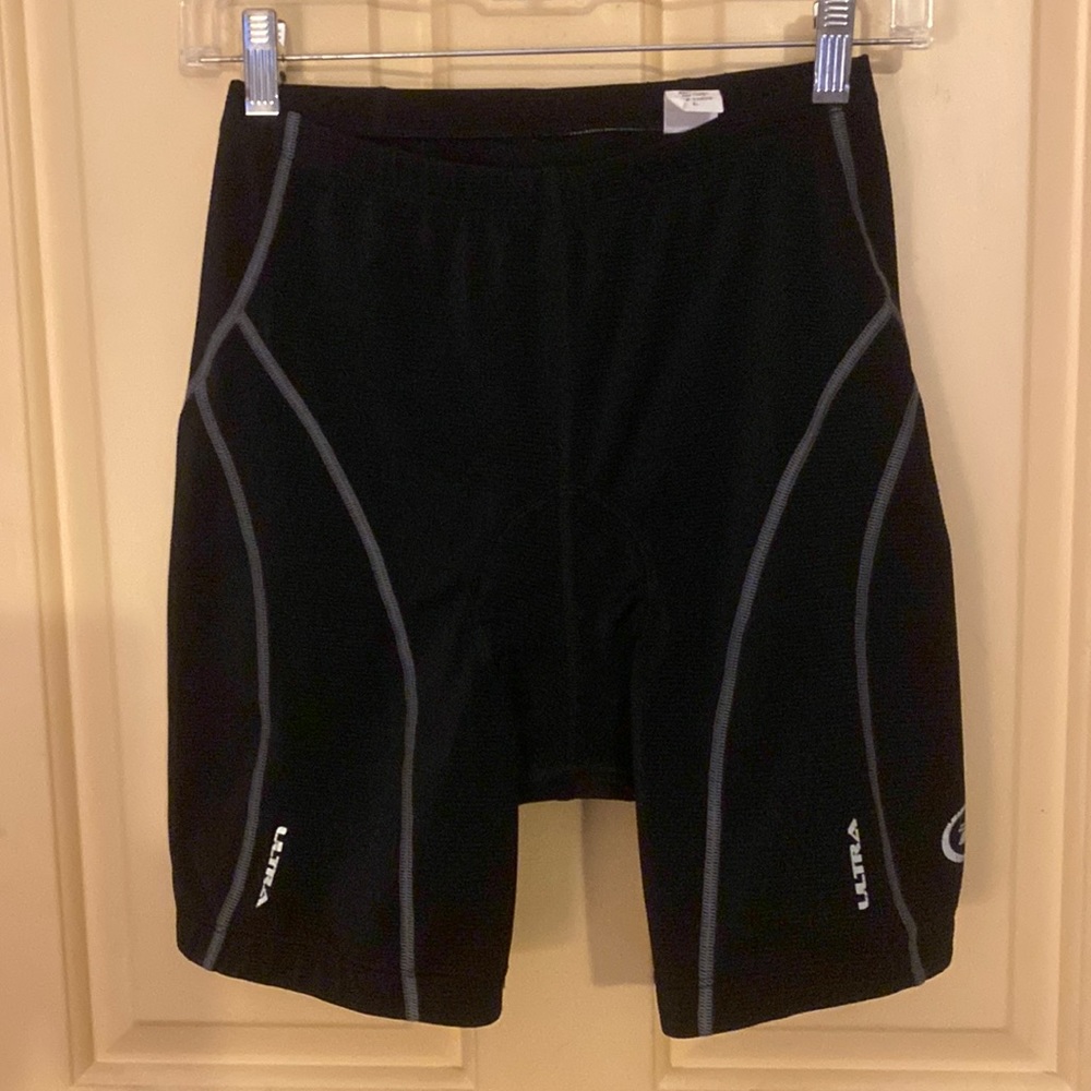 Performance Padded  Bike Shorts Gripping Fabric On Thighs Size L